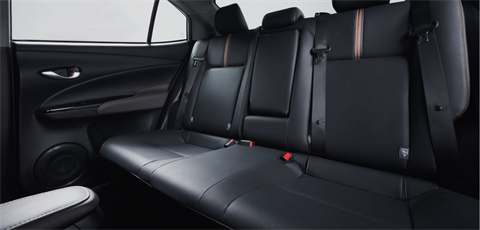 Hàng ghế sau tại đại lý Toyota Vinh