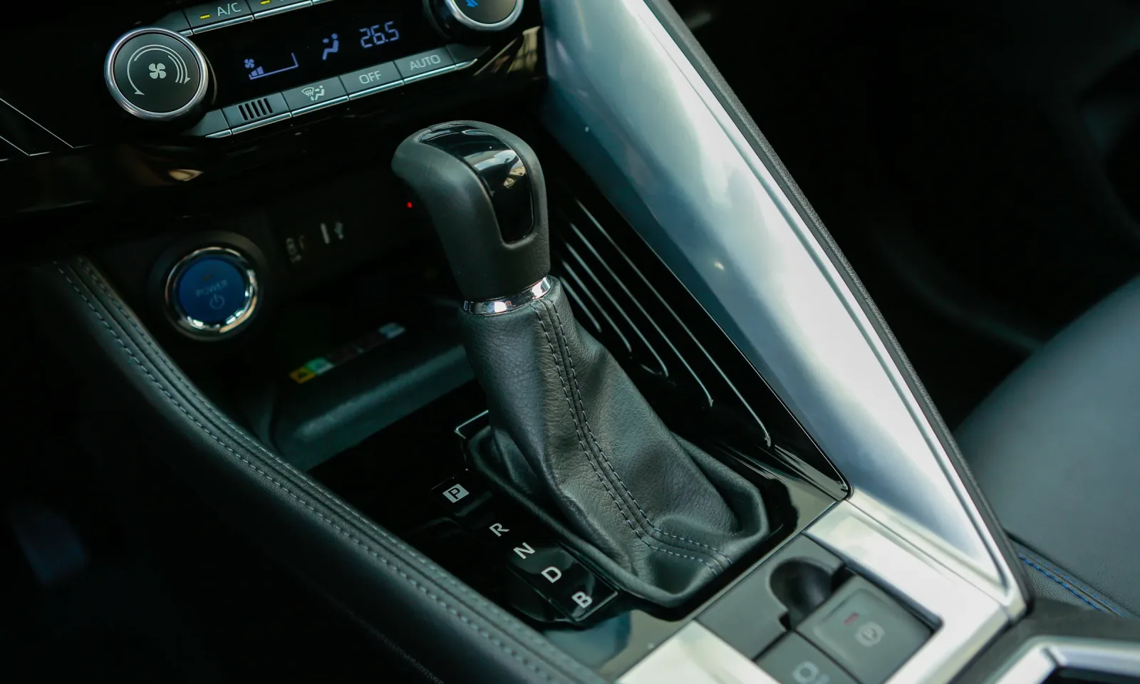 Toyota Yaris Cross – ảnh 13