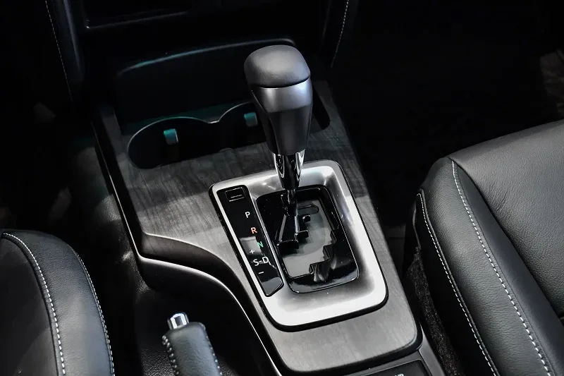 Toyota Fortuner – ảnh 19