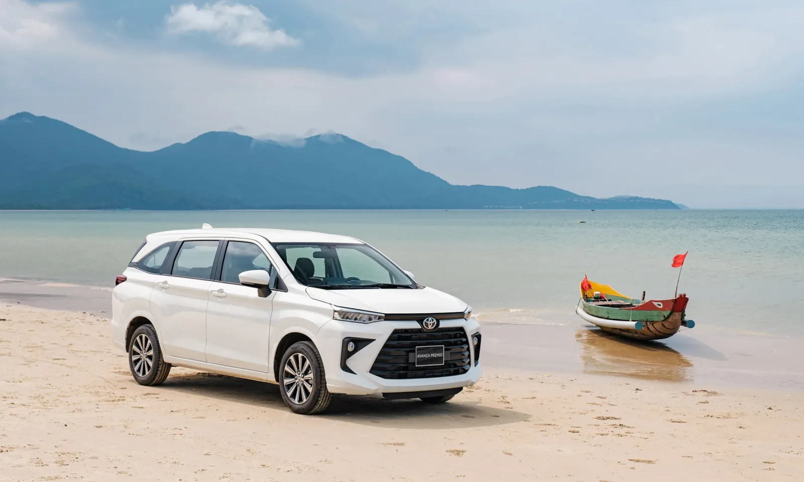 Toyota Avanza Premio – ảnh 4