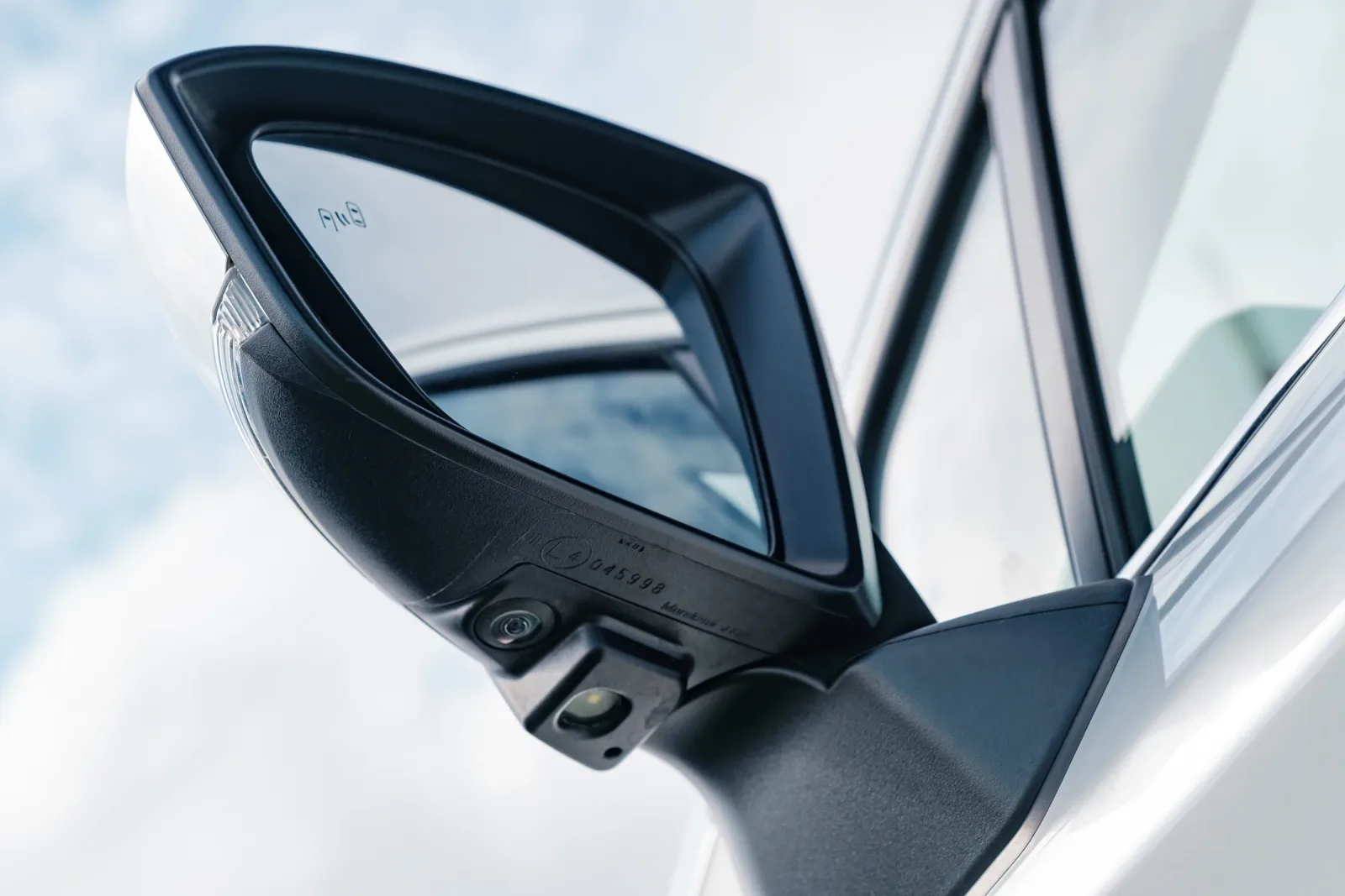 Toyota Veloz Cross – ảnh 13