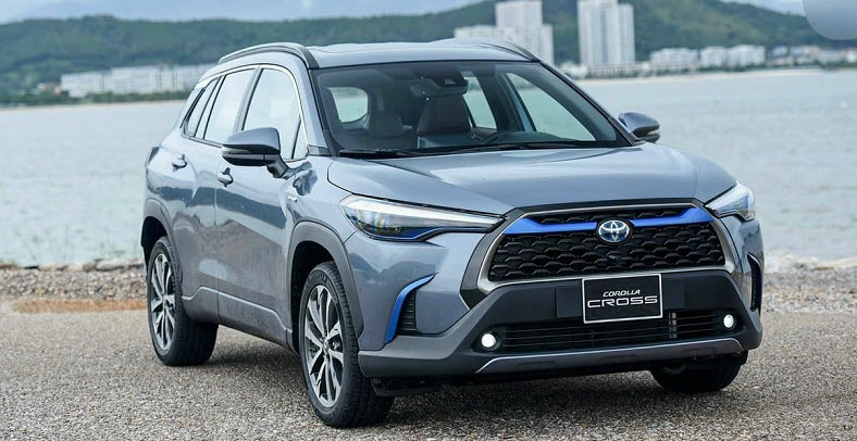 Đánh Giá Xe Toyota Cross 2023
